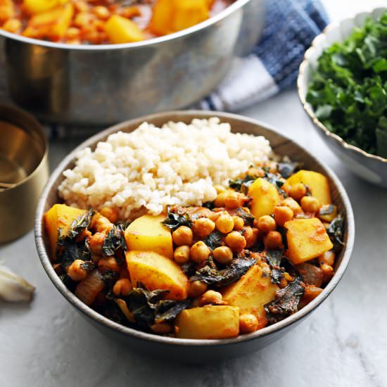 Spicy Chickpea, Kale, and Potato Curry