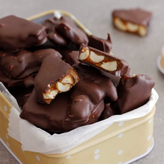 Cashew, Peanut, Caramel and Chocola