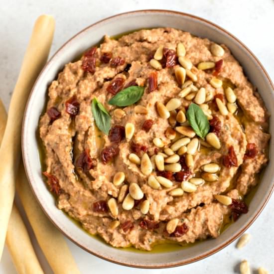 Sun-dried tomato hummus