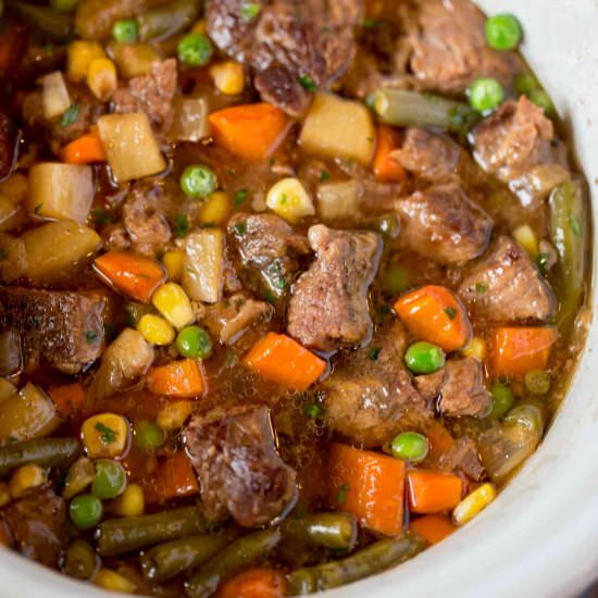 Slow Cooker Vegetable Beef Soup