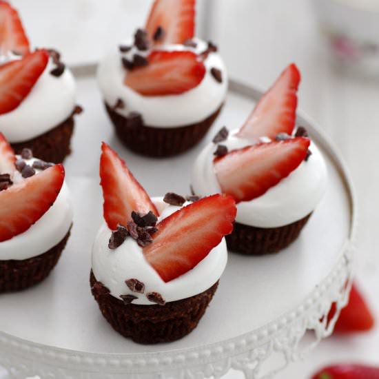 Chocolate, Mascarpone and Strawberry Brownies