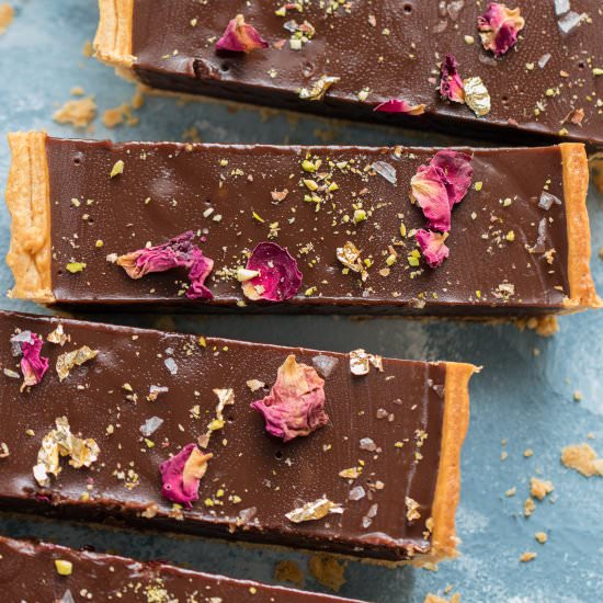 HAZELNUT CHOCOLATE TRUFFLE TART