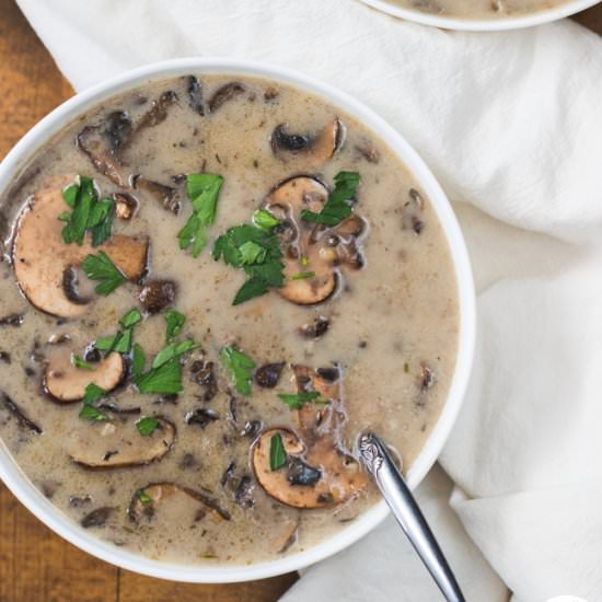 Paleo Garlic Mushroom Soup