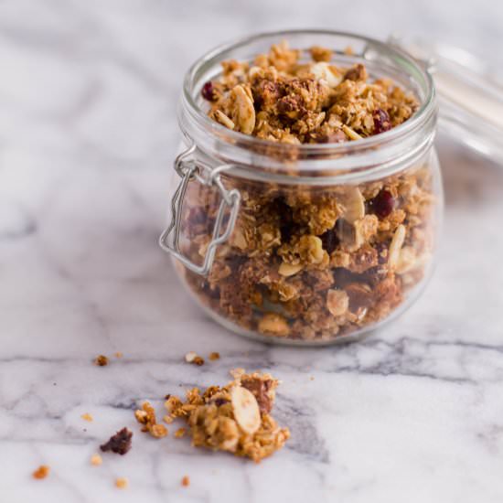 white chocolate almond granola