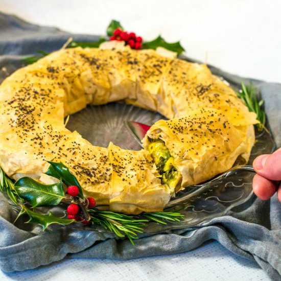Creamy Leek Strudel Wreath