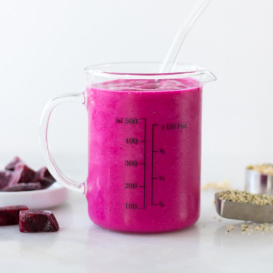 Creamy PItaya Beet Smoothie