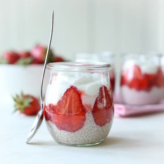 Strawberry Breakfast Chia Jars