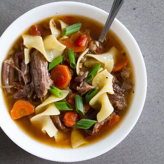 Slow Cooker Beef Noodle Soup