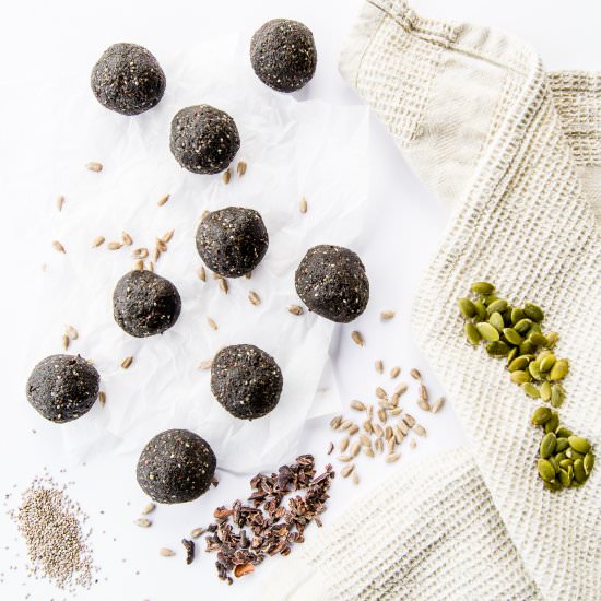Holiday Detox Bliss Balls
