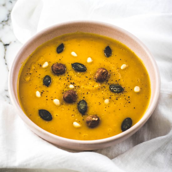 Autumn Glow Butternut Squash Soup