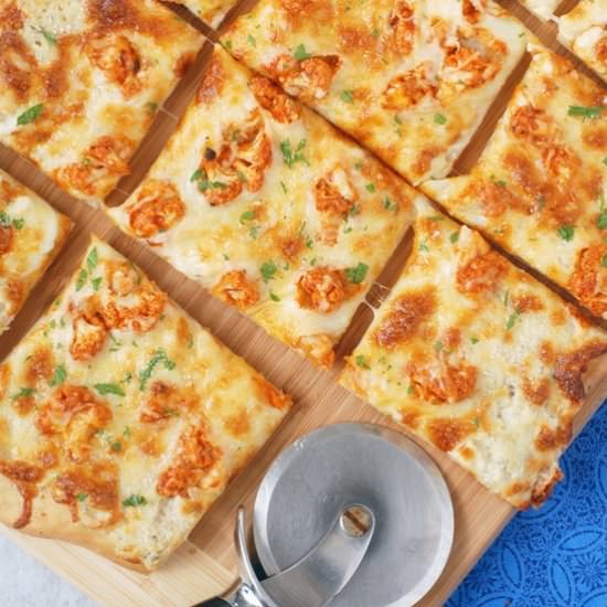 Buffalo Cauliflower Pizza