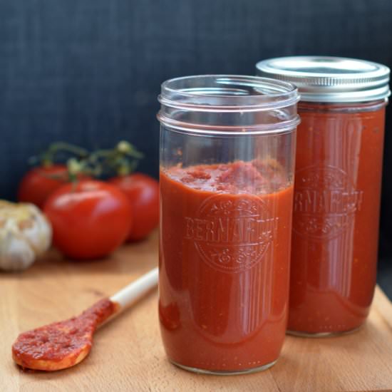 Roasted Garlic Tomato Sauce