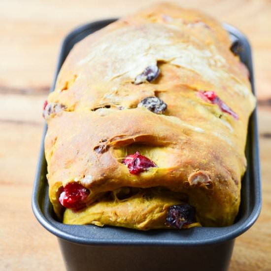 Pumpkin Walnut Cranberry Bread