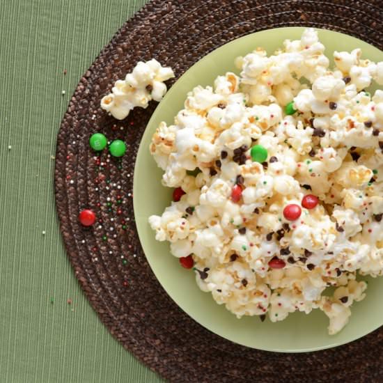 Gooey Marshmallow Christmas Popcorn