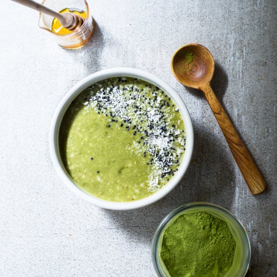 Matcha and coconut oatmeal