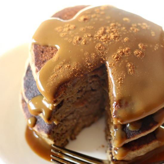 GF/V Gingerbread Pancakes