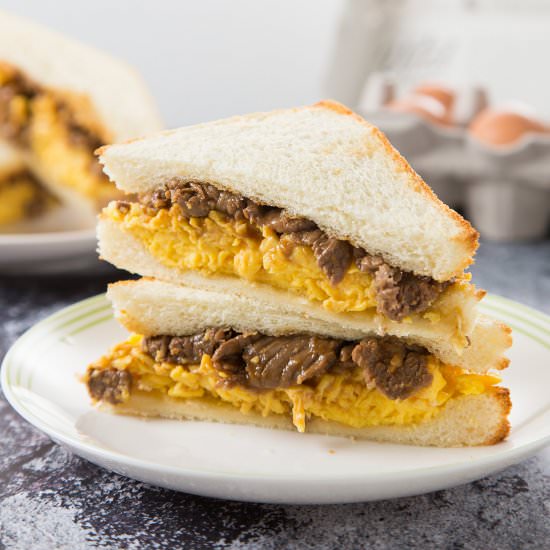 Satay Beef Egg Sandwich