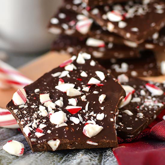 2-Ingredient Dark Chocolate Bark