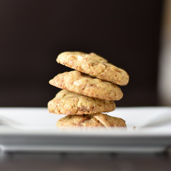 Almond Spice Cookies