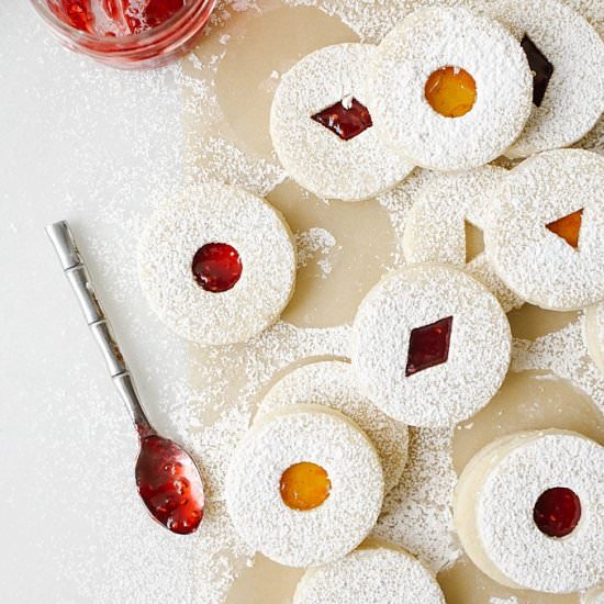 Raspberry Lemon Linzer Cookies