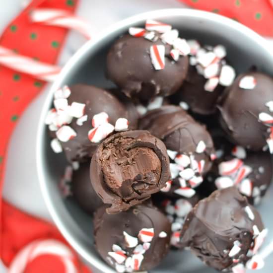 Vegan Peppermint Chocolate Truffles