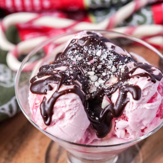 Peppermint Hot Fudge Sauce