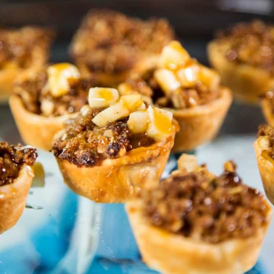 Mini Peanut Butter Apple Pie