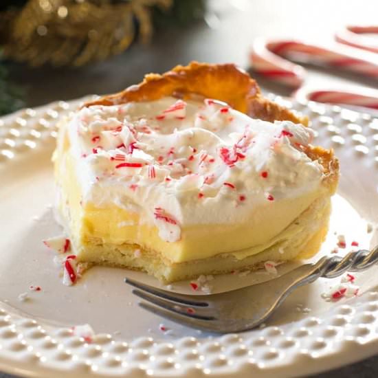 Eggnog Eclair Cake