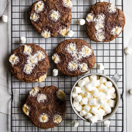 Hot Chocolate Marshmallow Cookies