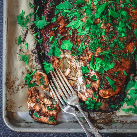 Easy Garlic Balsamic Salmon
