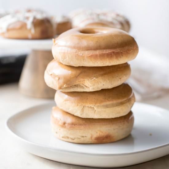 Fluffy Baked Gingerbread Doughnuts