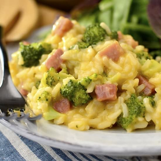 5-Ingredient Cheesy Ham and Broccol
