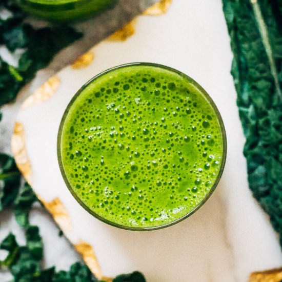 Kale Pineapple Smoothie