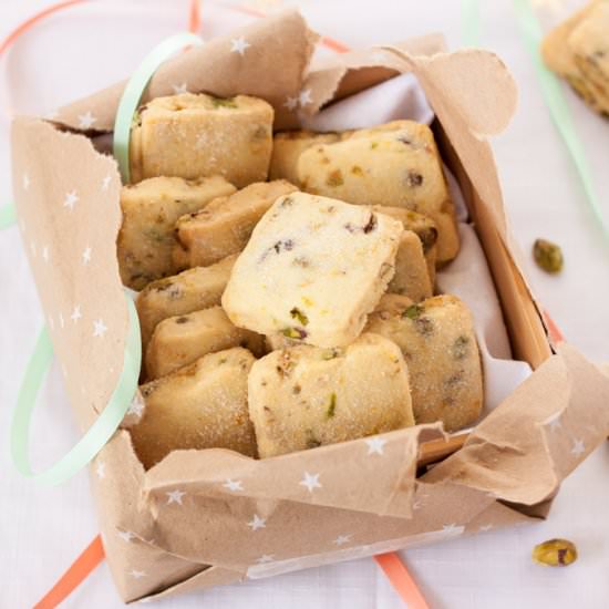 Orange Pistachio Shortbread Cookies