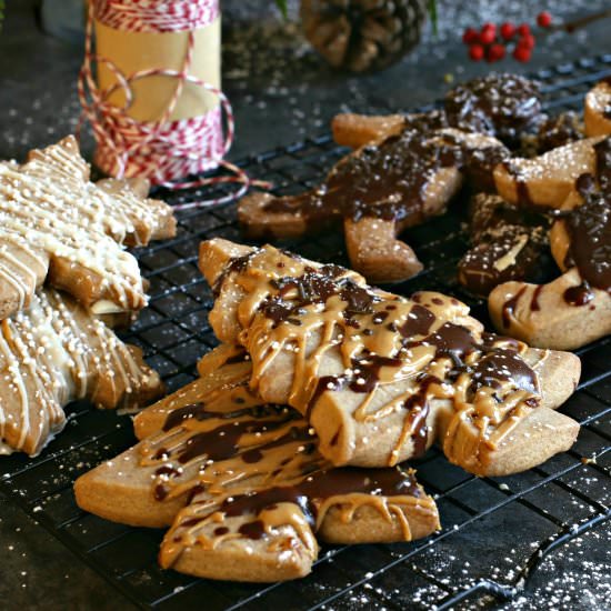 Gingerbread Shortbread Cookies