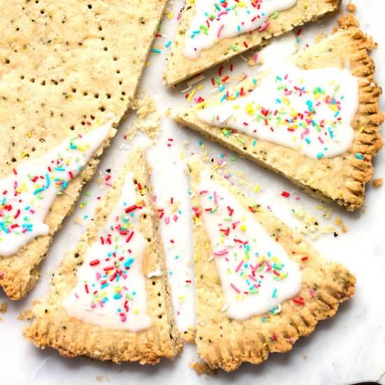 LAVENDER CHAI SHORTBREAD