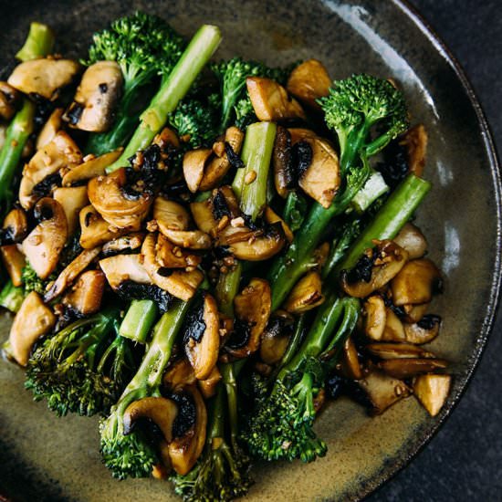 Balsamic Tenderstem & Mushrooms