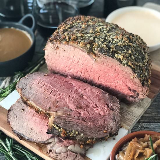 Prime Rib with Rosemary Garlic Rub