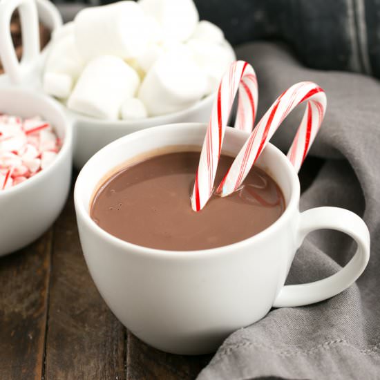 Easy Peppermint Hot Chocolate