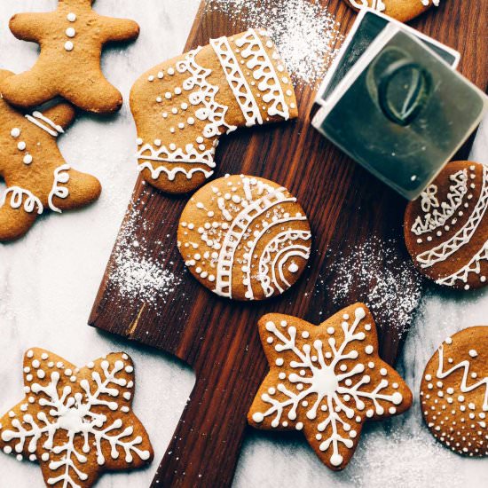 Paleo Gingerbread Cookies