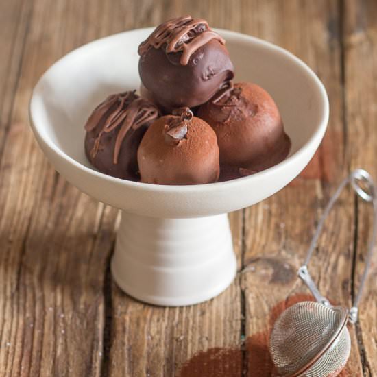 No Bake Tiramisu Truffles