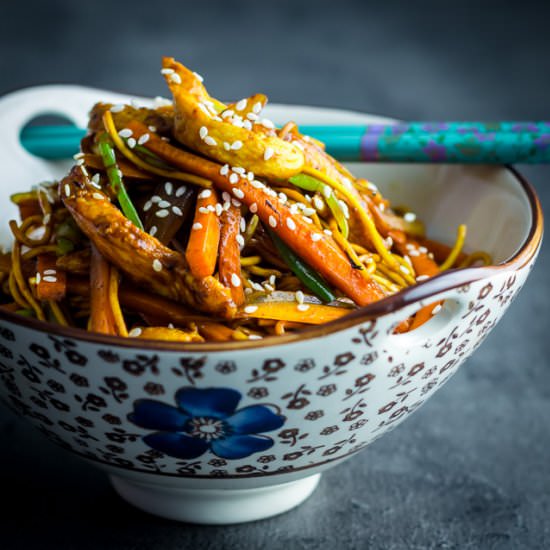 Chicken Lo Mein
