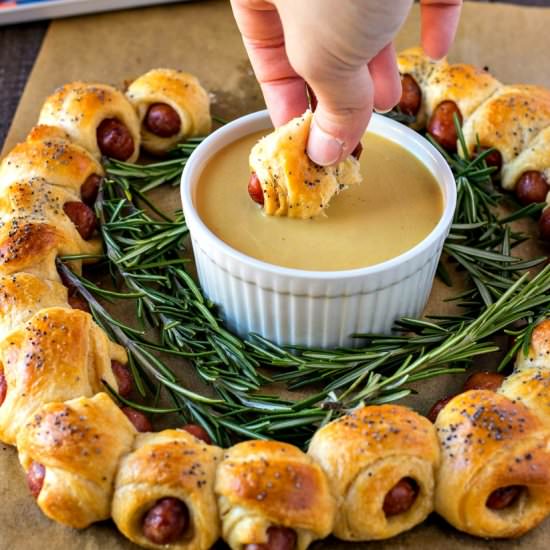 Pigs in a Blanket Wreath