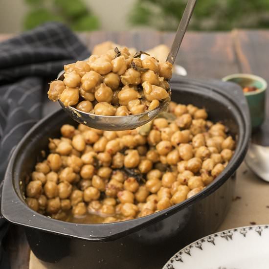 Greek traditional baked chickpeas