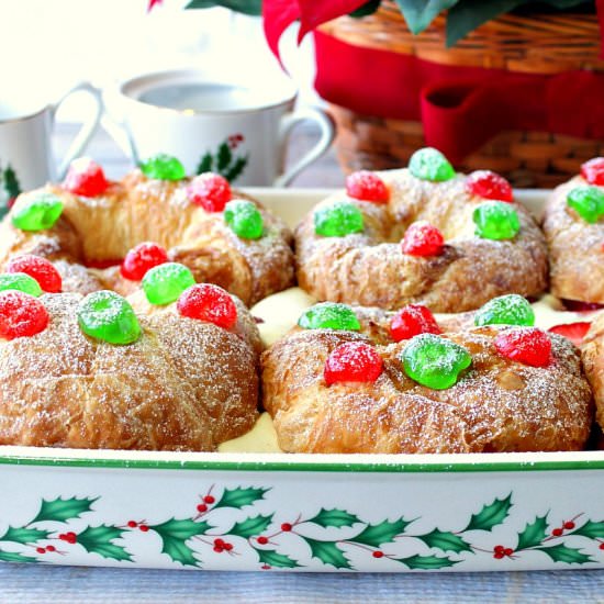 Eggnog Pastry Cream Croissants