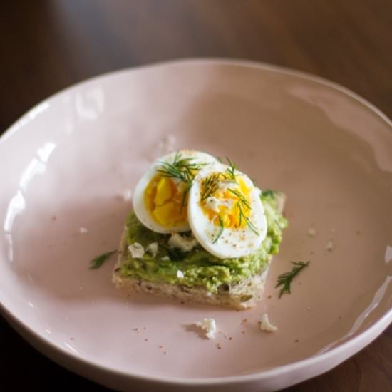 Avocado Toast with Egg