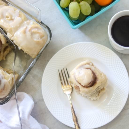 Easy Overnight Cinnamon Rolls