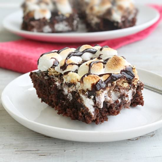 S’mores Poke Brownies