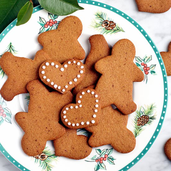 Vegan Gingerbread Cookies