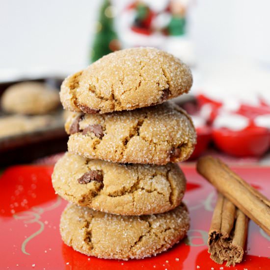vegan choc chip molasses crinkles